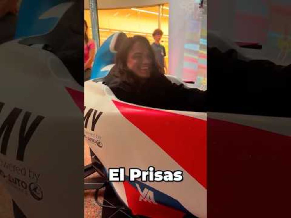¿Eres fan de la velocidad? Porque hay simuladores de carrera pros en Costa Rica 🏎