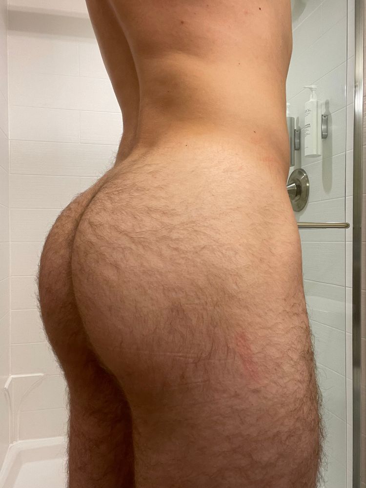 Hairy bubble butt