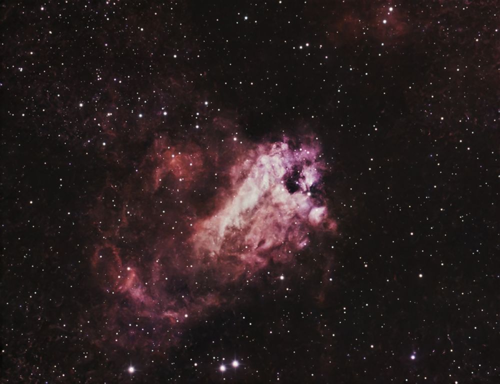 M17 Omega Nebula
Unistellar Odyssey 📷
4 minutes integration time