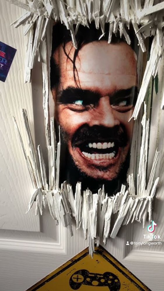 My little #diy project on my #musicstudio door is complete … #heresjohnny #theshining #jacktorrance