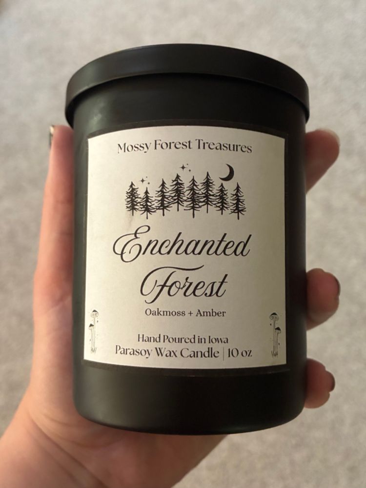 A picture of a candle I made 