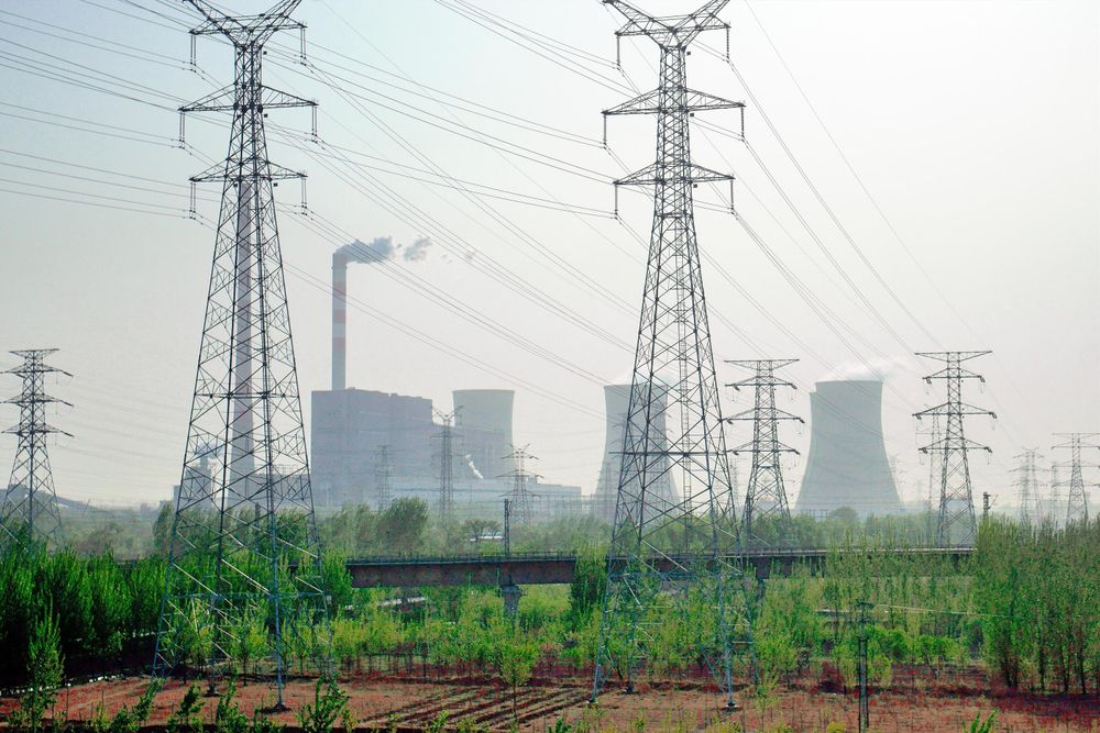 The coal-fired Yangliuqing Power Plant, Tianjin, China. (David Lyons/Alamy via Reuters)