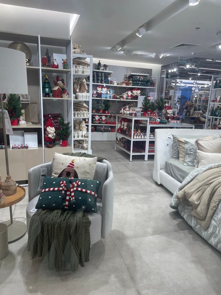 Random store filled to the brim with Xmas trinkets.