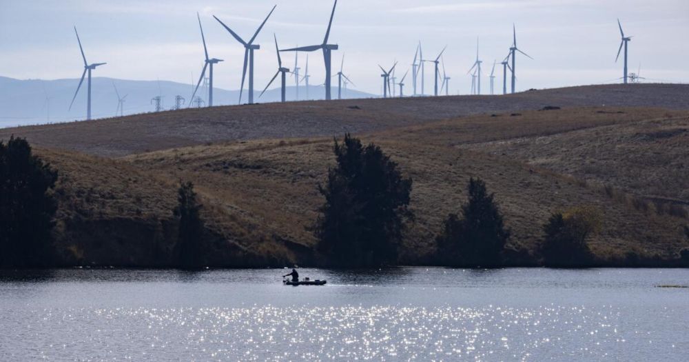 Trump administration shuts down U.S. website on climate change