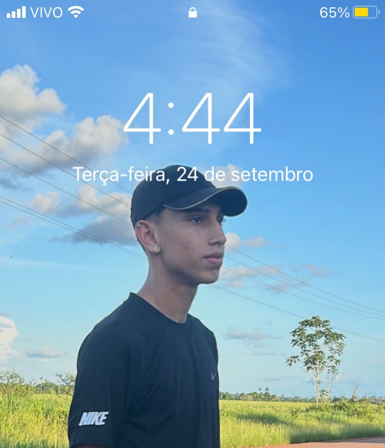 O horário 4:44 🗣