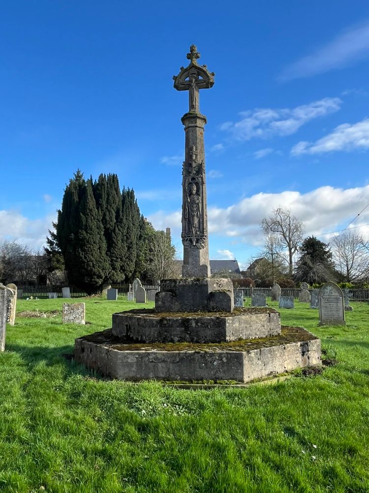 War memorial commemorating Captain Thomas Carew Trollope, 3rd Baron Kesteven, of the Lincolnshire Yeomanry.