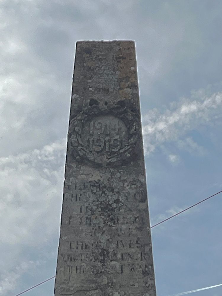 Gretton war memorial. Inscription.