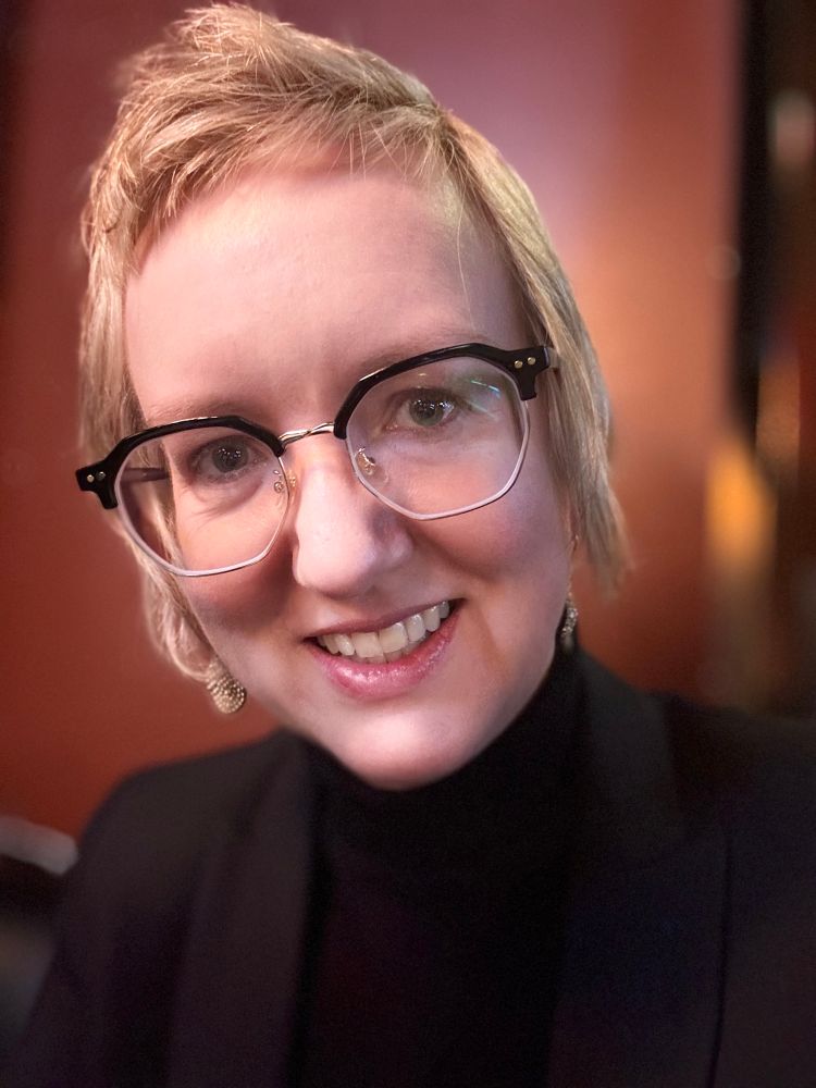 White woman with blond hair