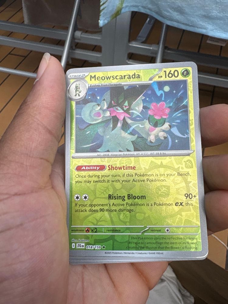Reflective Meowscarada card!