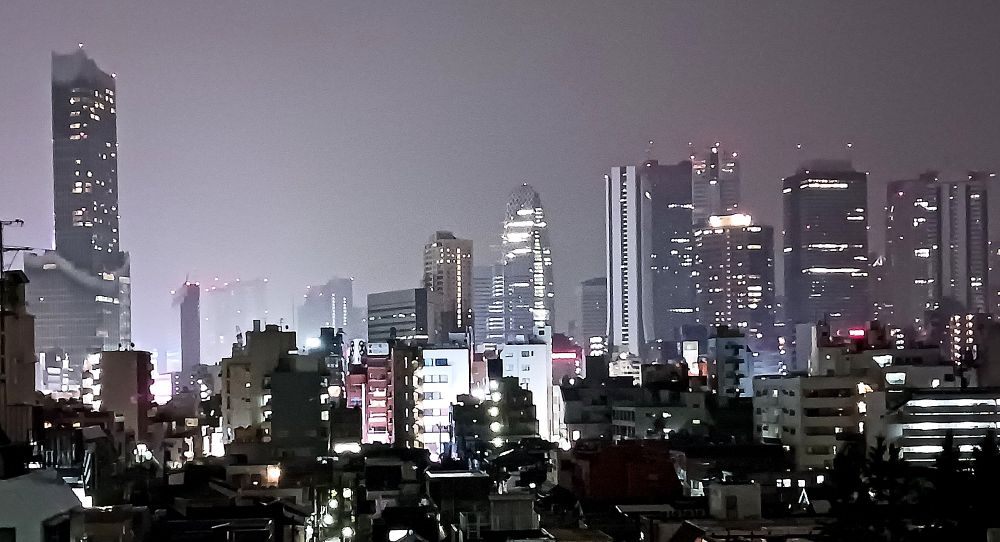 病室からの風景　新宿　夜🌃✨ブレード・ランナーの世界観

#新宿　#夜景