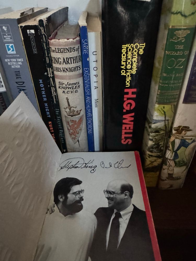 A copy of Talisman I found at the methodist thrift store that appears to be signed by both stephen king and peter straub