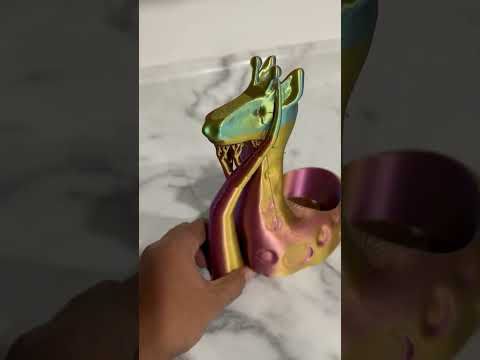 3D printing a giraffe planter for succulents using silk PLA #3dprinting