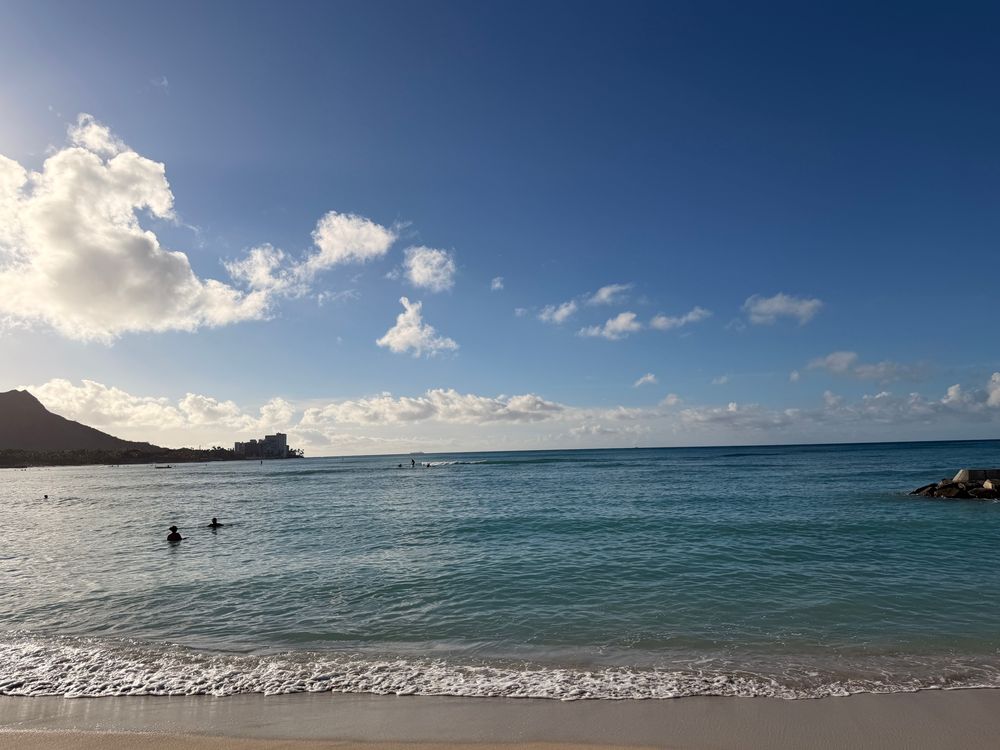 Picture of Waikiki beach in Honolulu, Hawaii