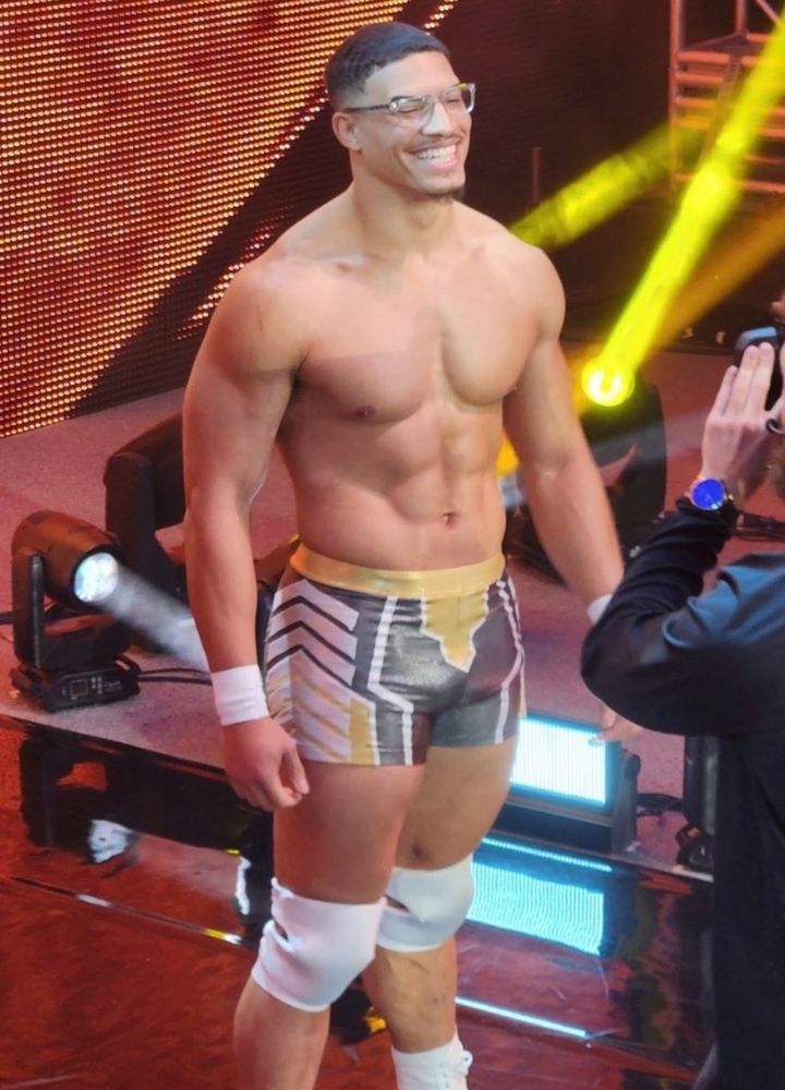 Dion Lennox