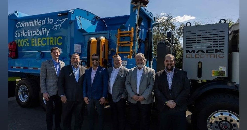 Florida waste firm receives its first Mack LR Electric waste-collection truck.