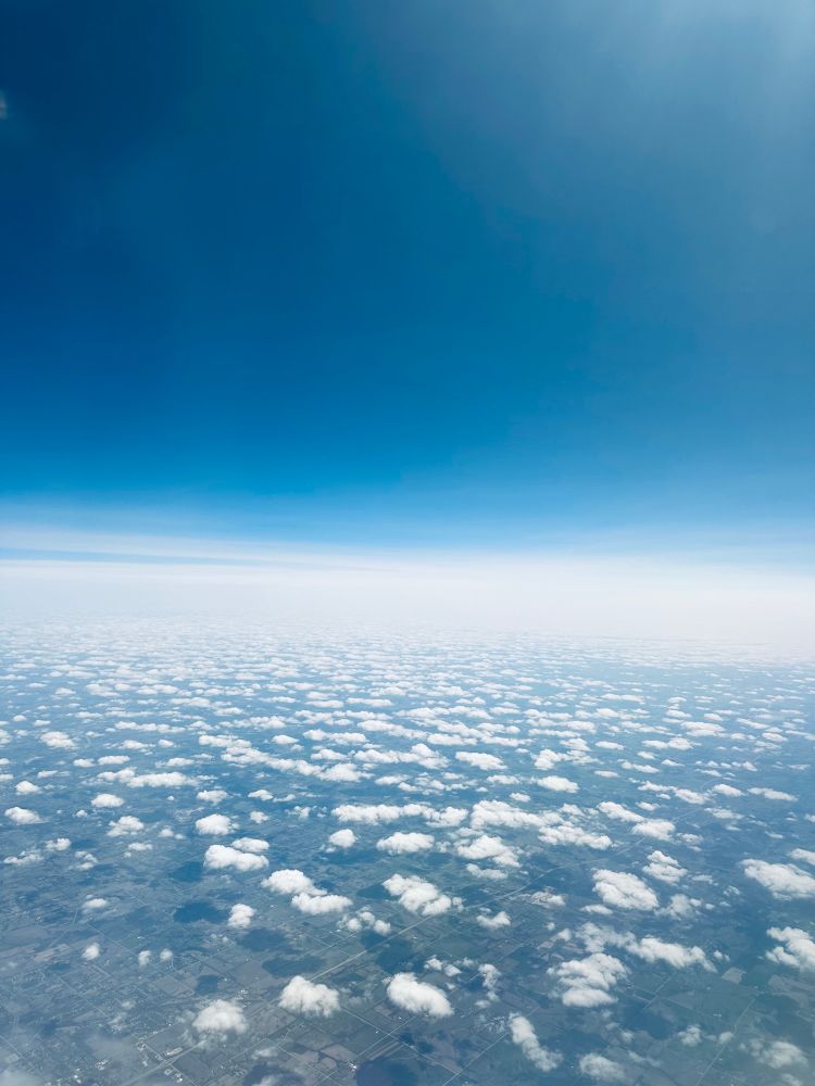 Skyline about the clouds 