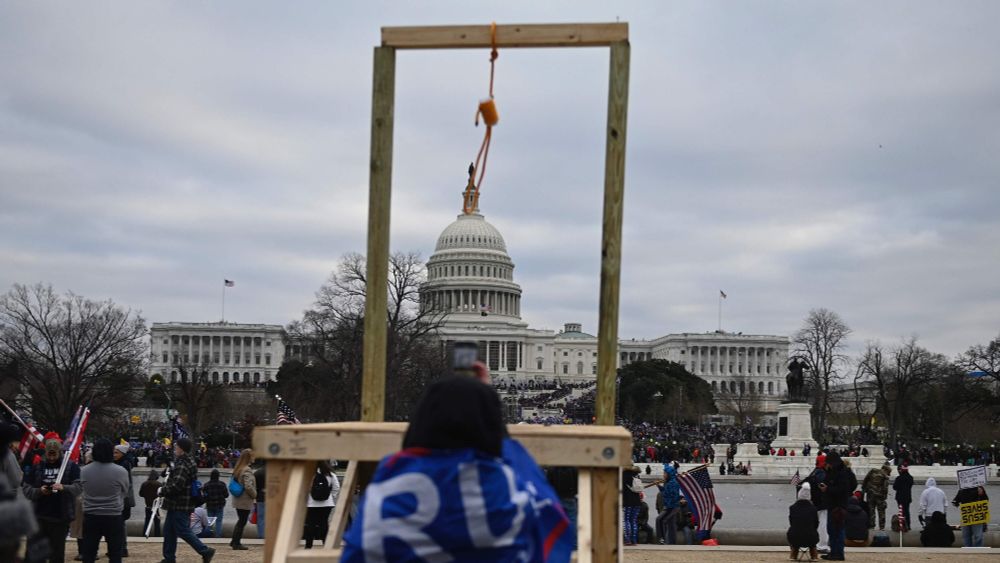 Allowed in Washington, DC: Item 1) Guillotine. A Guillotine is not a deadly weapon according to trump administration.