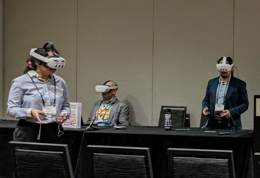 All panelists using VR