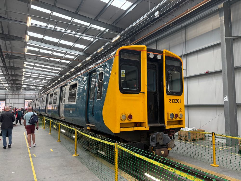 Class 313 313201 in BR blue livery