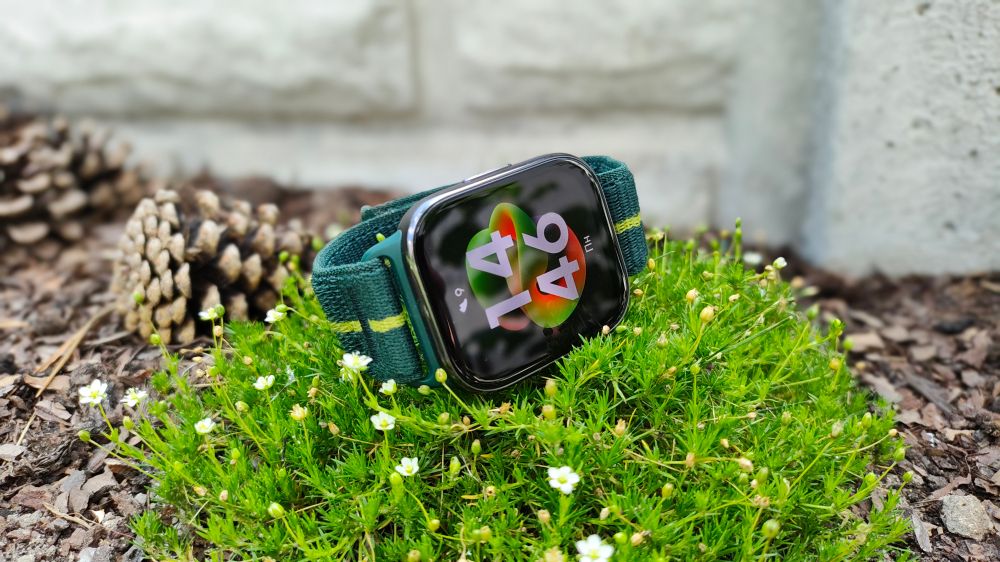 Moto Watch Fit