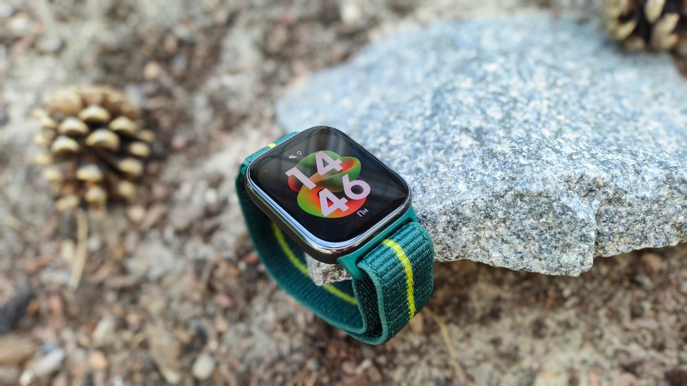 Moto Watch Fit