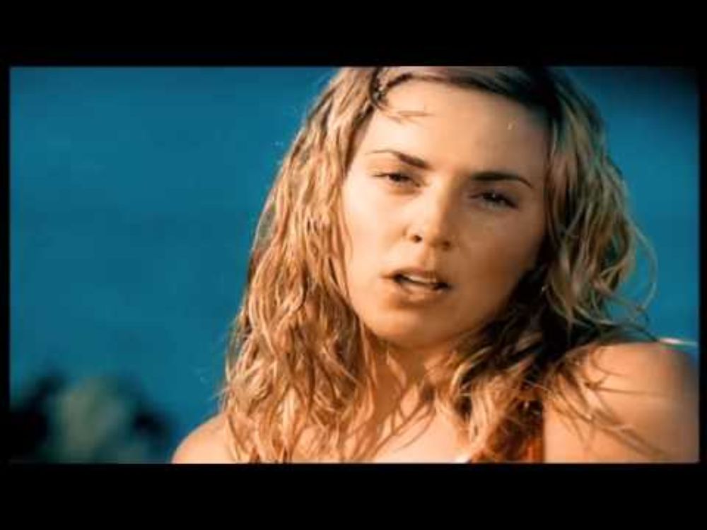 YouTube video by emimusicnl