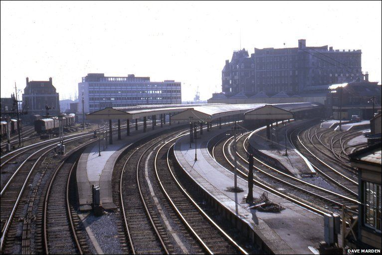 As of 2025, most platforms have been extended to handle 12 coach Class 450's and Class 700's. It is ran and operated by the Hampshire Mayoral Authority. It also now has 7 platform and is due to have 9 soon. It also has a tube, bus and tram connection. Boat trains still operate from the station that go direct to London Waterloo without stopping. Darkhaven services are also due to go from here soon. 