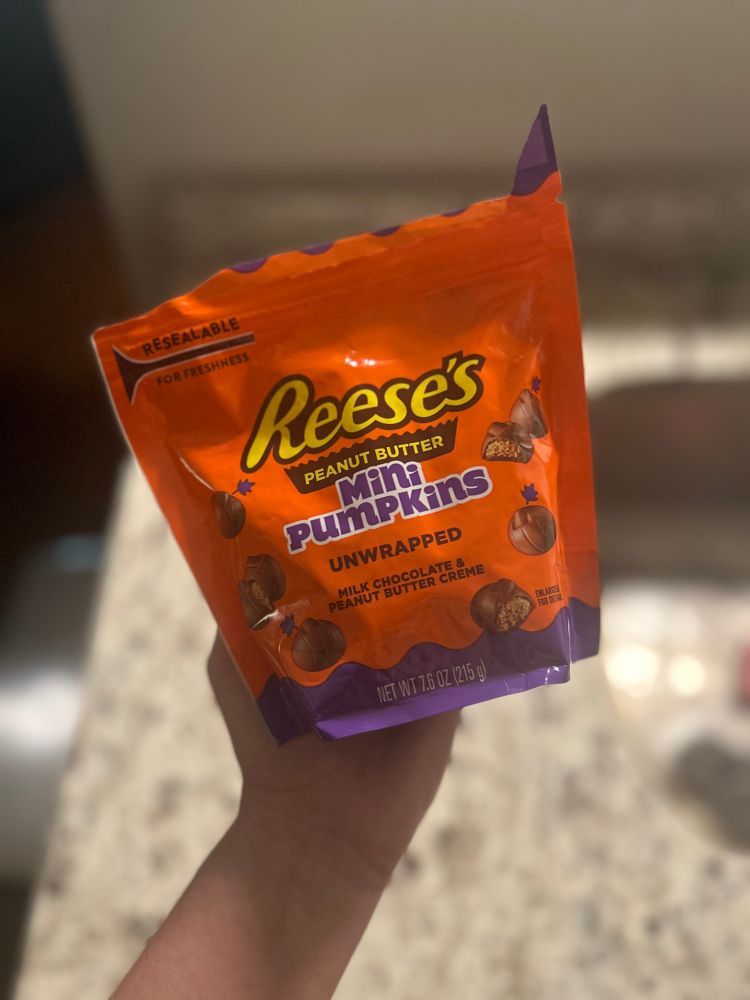 Reese's PEANUT BUTTER Mini Pumpkins UNWRAPPED