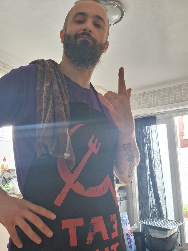 Leftist anarcho-communism eat the rich dilf 