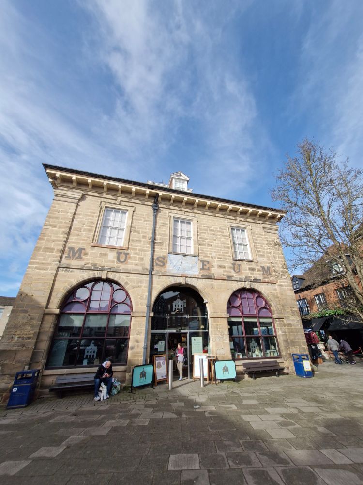 Photo shows the Market Hall Museum in Warwick.