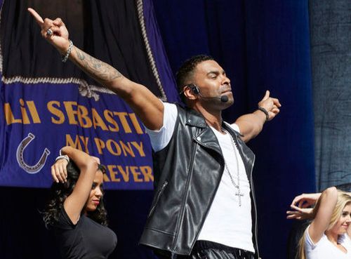 Ginuwine sings his only song, "Pony," at the Pawnee-Eagleton Unity Concert.