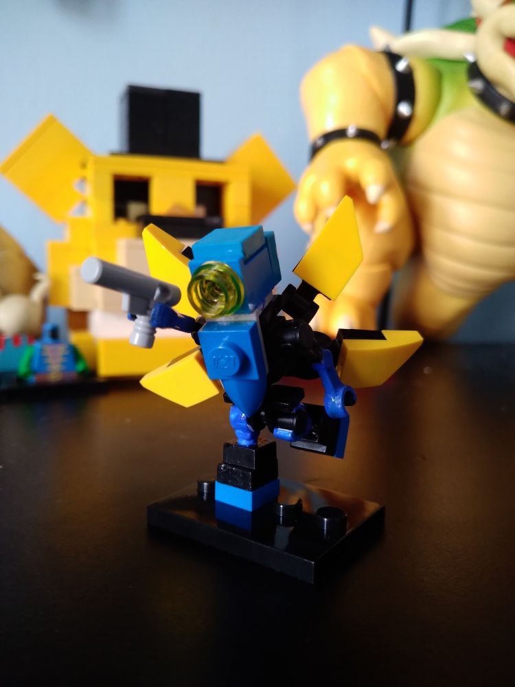 I also painted the legs & lower part of the arms blue to add more blue