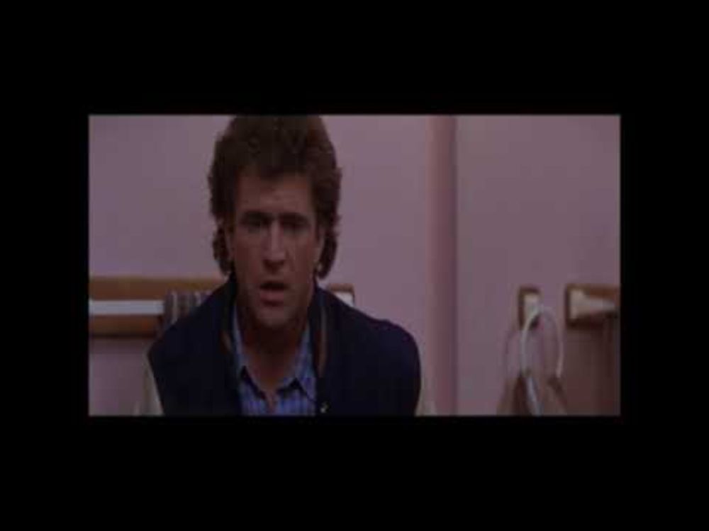 Lethal Weapon 2 - Bathroom Bomb