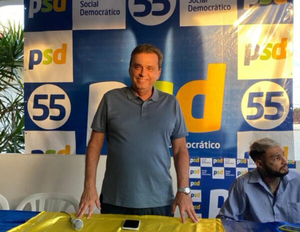 Carlos Eduardo anuncia neutralidade no 2º turno por ter sido “sistematicamente atacado”