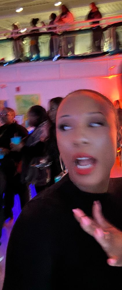 Picture of a gorgeous woman looking off into the periphery