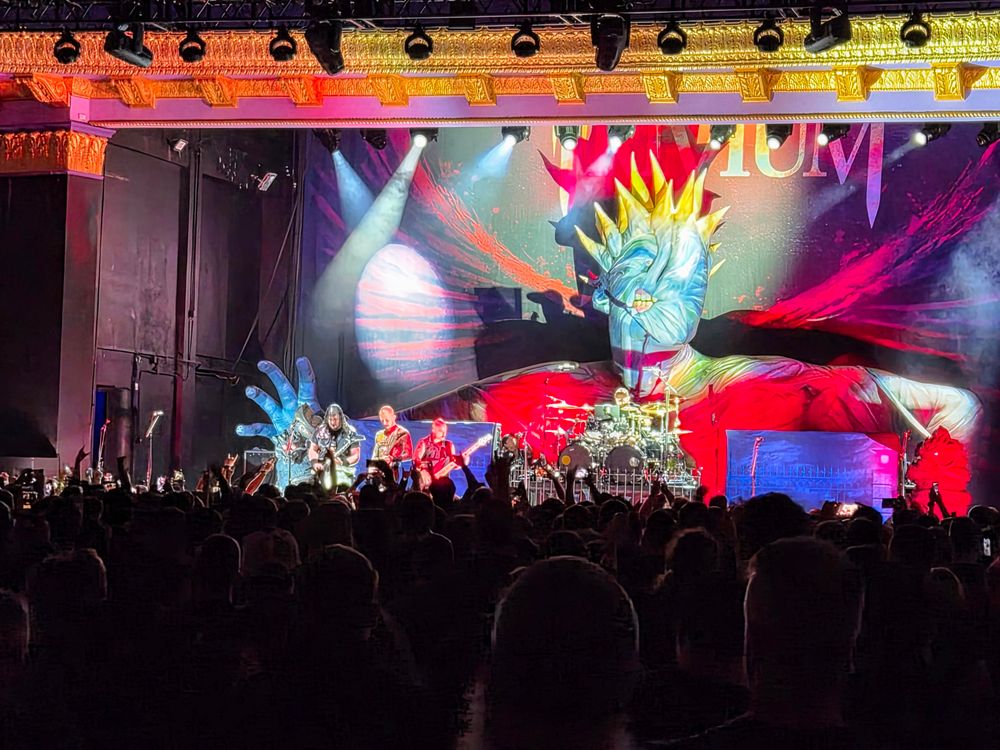 The view of this stage from a very long ways away