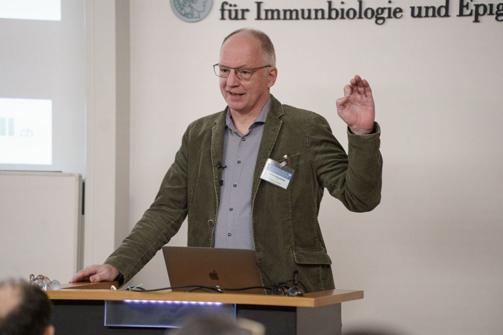 Dirk Schübeler: »A chromatin-dependent motif syntax defines differentiation trajectories«