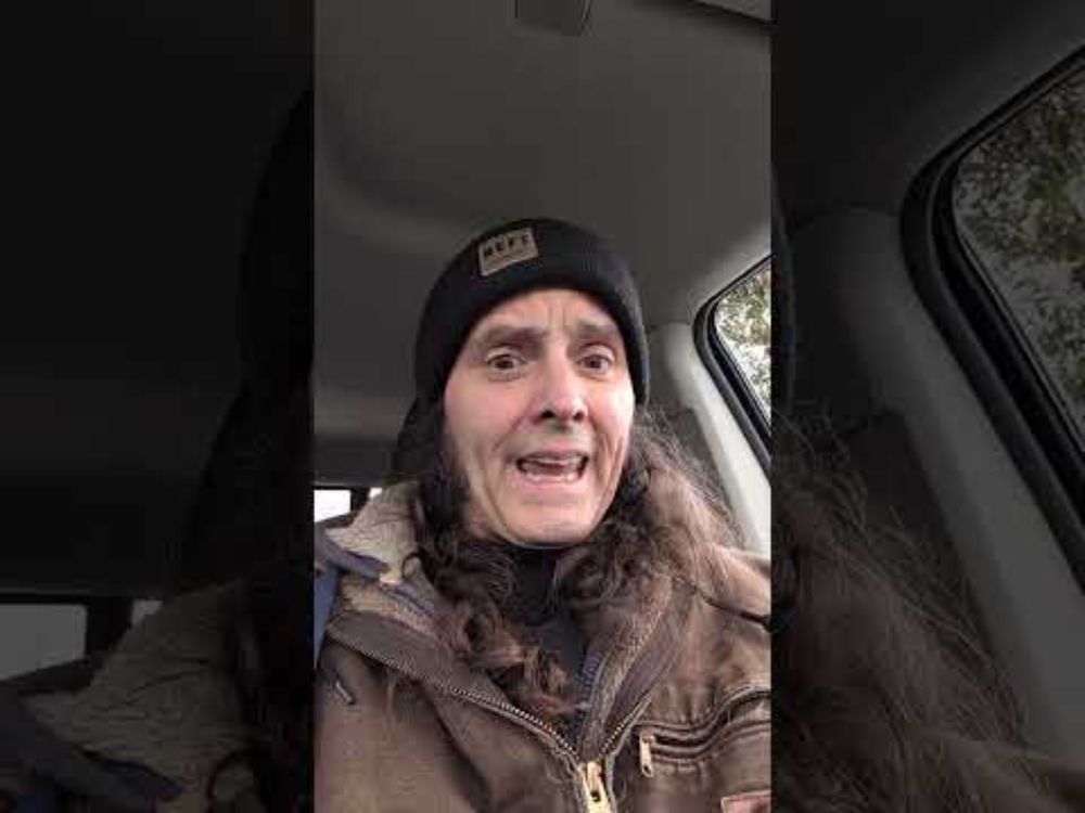 Predator Badlands: Stoner Watch out of the theater reaction