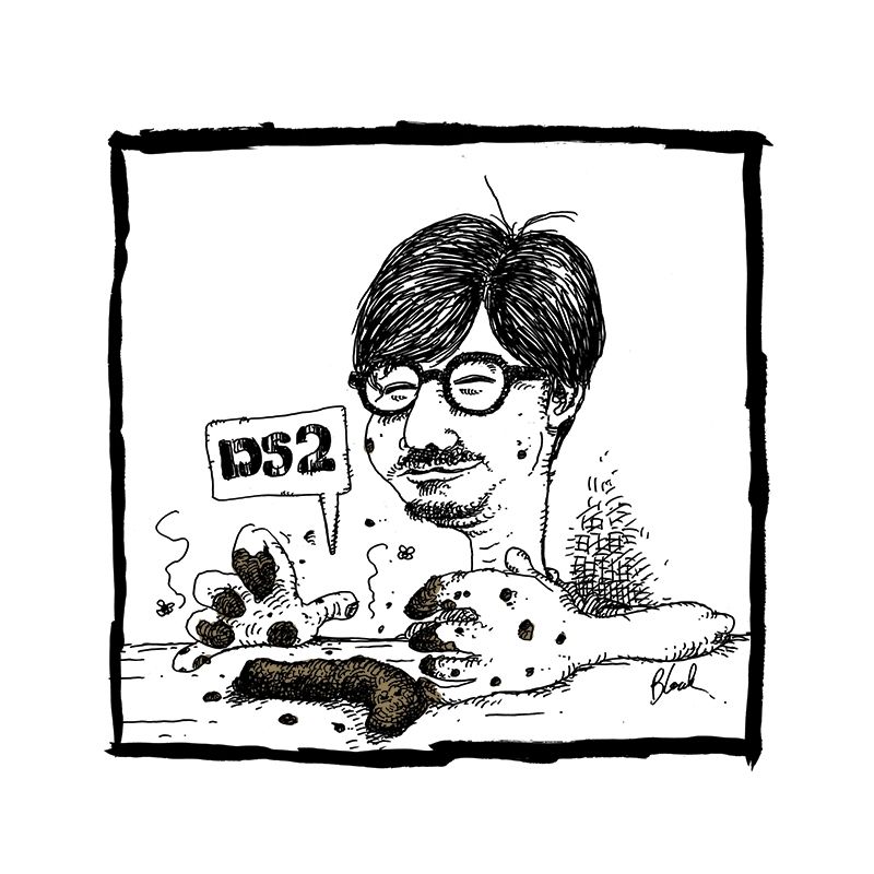 Hideo Kojima plays with his latest game 🥸.