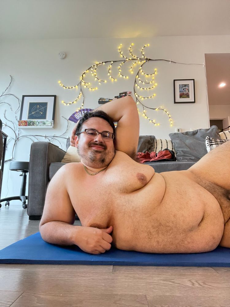 Rain posing on the mat Post gym/stretch 