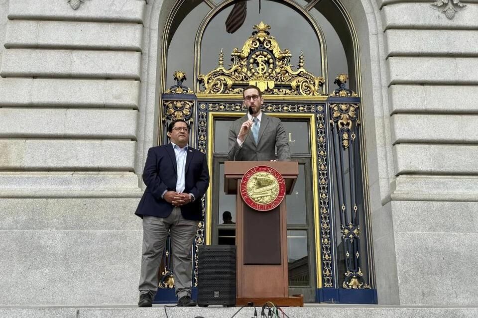 Officers who cover their faces could be charged with a misdemeanor under California proposal - NewsBreak