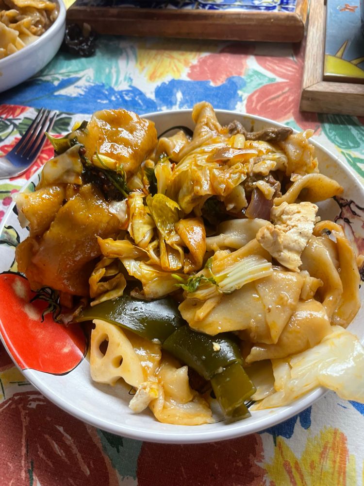 I meant to take a picture as they came from the restaurant but I forgot until after I’d dished up. Clockwise from the bottom, Veggie, Oil Seared, Lamb. So Delicious sundae cones for dessert not pictured.