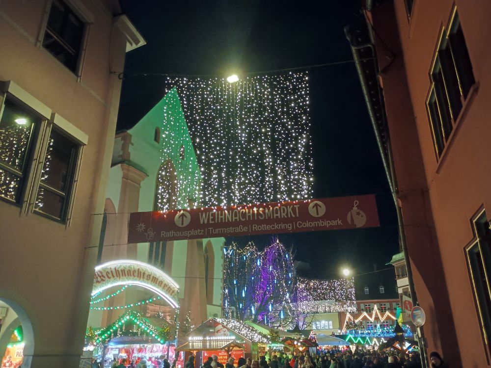 They really outdid themselves with this years decoration