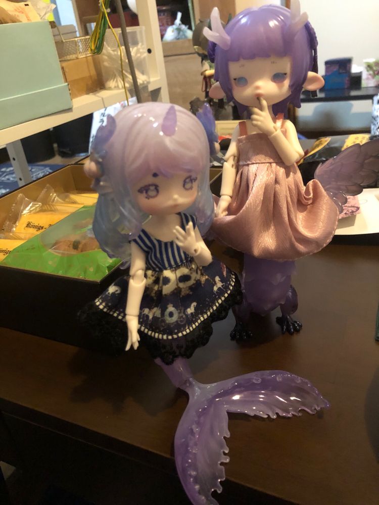 可愛いお洋服をお貸ししてもらったおなまえかんがえちゅうちゃん。