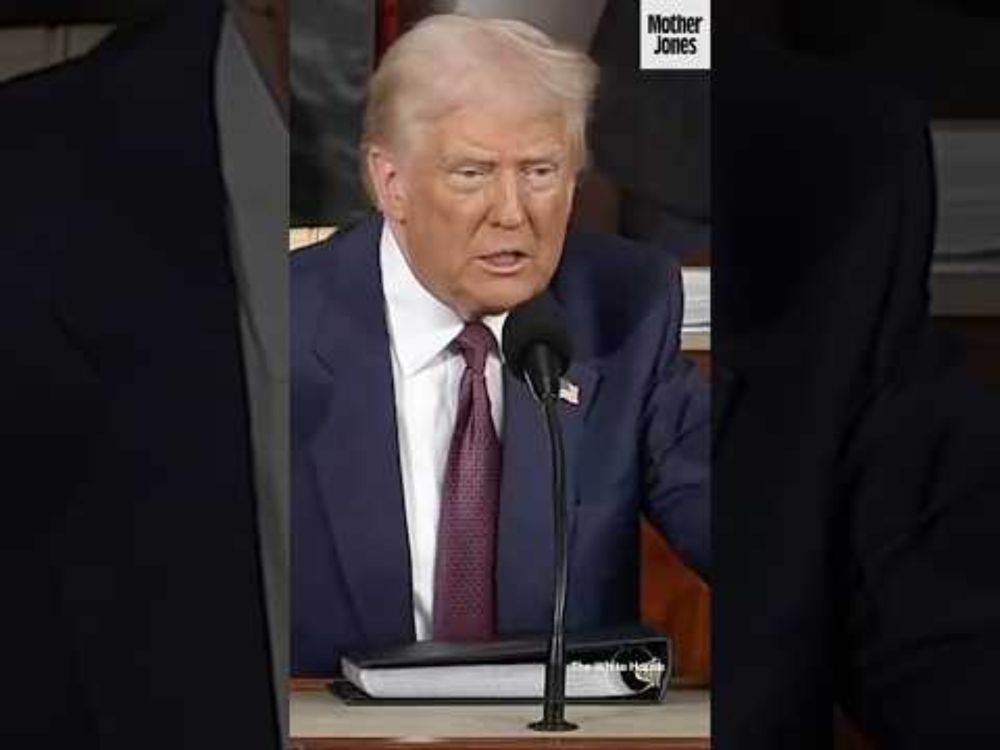 Trump’s “Speak English” Order Explained—in Spanish