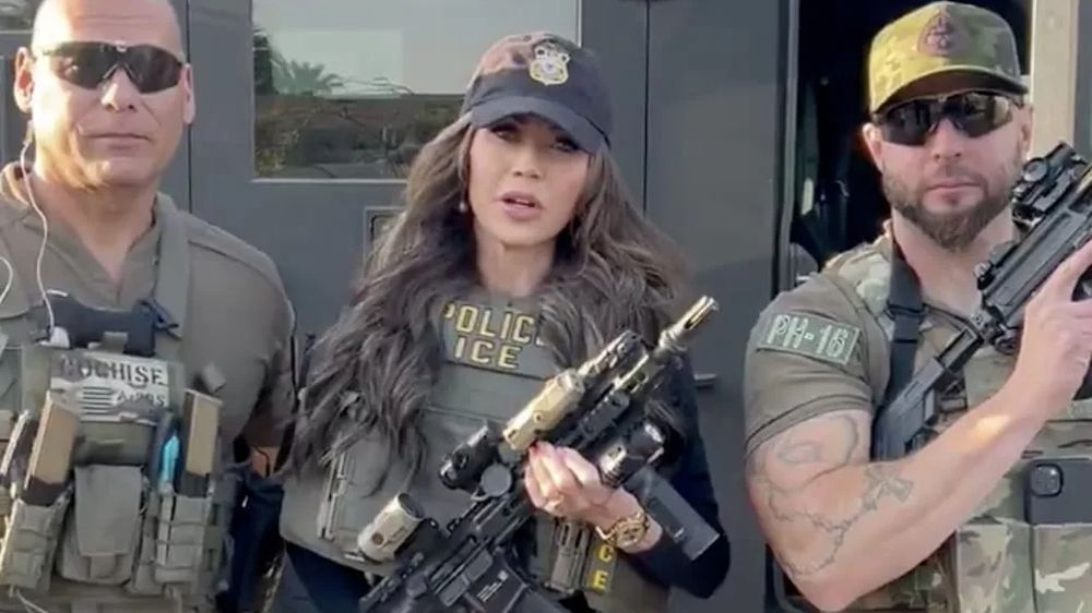 Kristi Noem and other armed goons