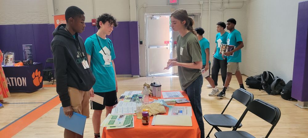 High schoolers learning about Biosystems Engineering.