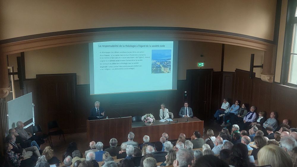 Andreas Dettwiler giving his farewell