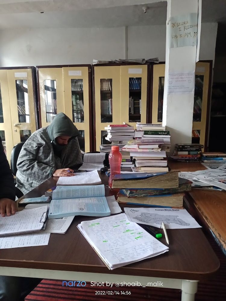 Public Library Bandipora..{Tehsil Library}
