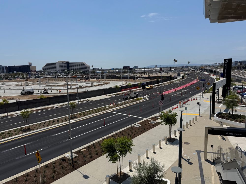 Looking south on Aviation Blvd. 